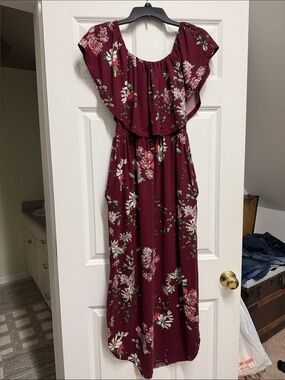 Floral Off-Shoulder Maxi Dress in Burgundy with pockets and side slits